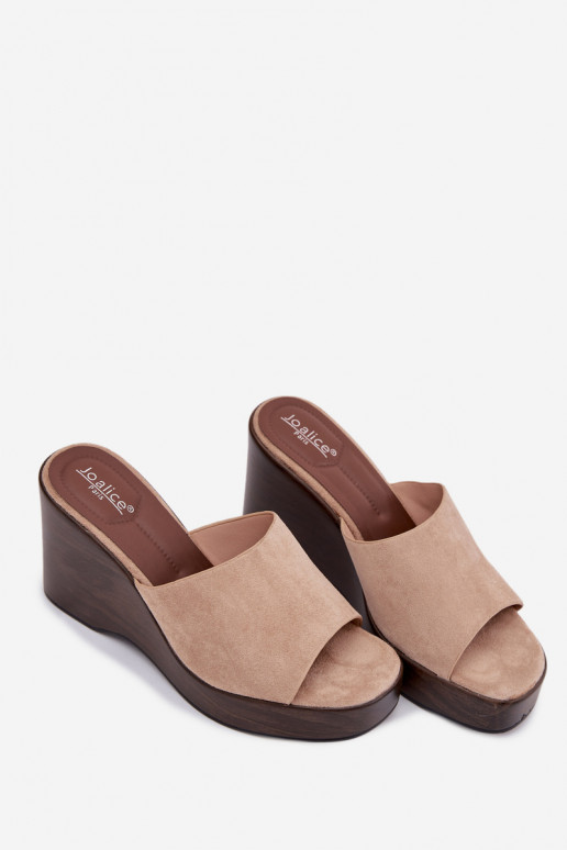 Damenhausschuhe Auf einem Keil Beige Ravelia