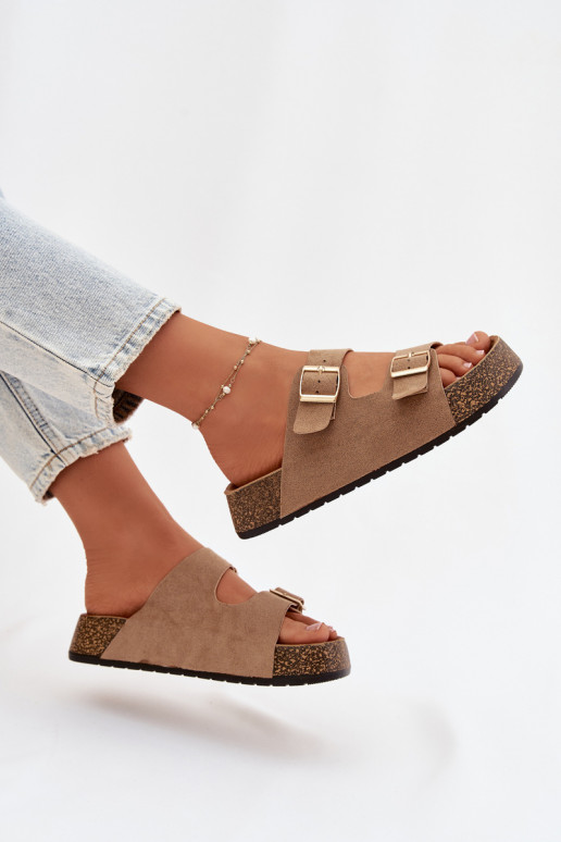 Damenhausschuhe mit einer Plattform Ze goldene Farbemi mit Schnallenmi Beige Tovessa