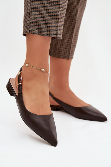 Ballerinas mit goldenen Schnallen CzekoladoZue Iverelle 2