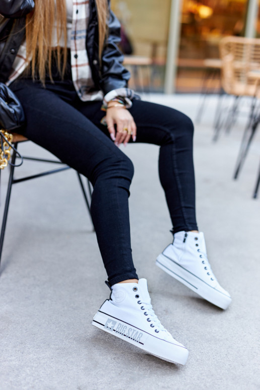 Hohe Plateau-Sneaker Big Star II274014 Zueiße Farbe