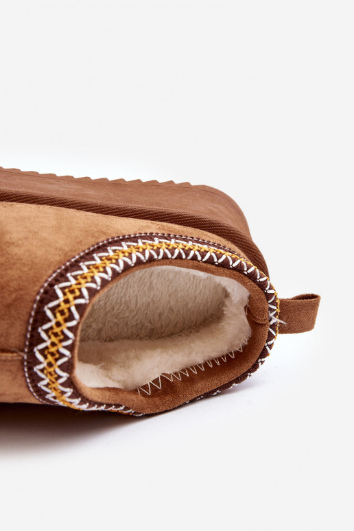 Hausschuhe Auf dicker Sohleaus Öko-INildlederu braune Farbe Sylva