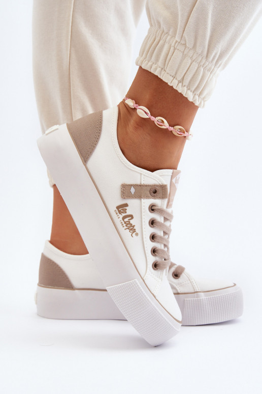  Freizeitschuhe Lee Cooper LCIN-24-31-2198 Zueiße Farbe