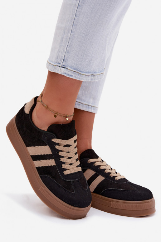 Sneakers Stilvollllschuhe Feminin mit einer Plattform schZuarze Farbe Giselia