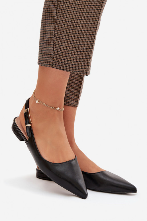 Schwarze Iverelle Ballerinas mit goldenen Schnallen