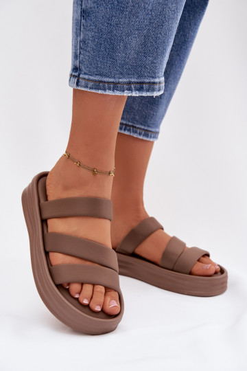 Damen Pantoletten auf Plattform in khaki mit Riemchen Liorine 2