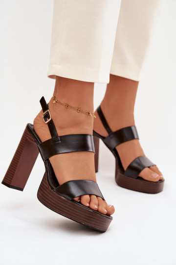Damen High Heels Sandalen und Plattform aus Kunstleder in Schwarz Hanelia 2