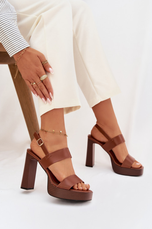 Damen-Sandalen mit hohen Absätzen und Plattform Eko Haut braune Farbe Hanelia