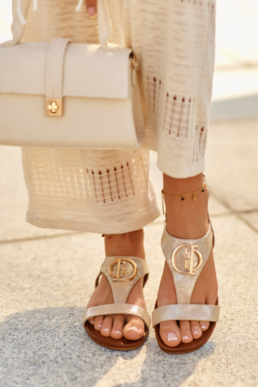 Flache Sandalen für Damen mit Ornamenten S.Barski KV27-051 goldene Farbe