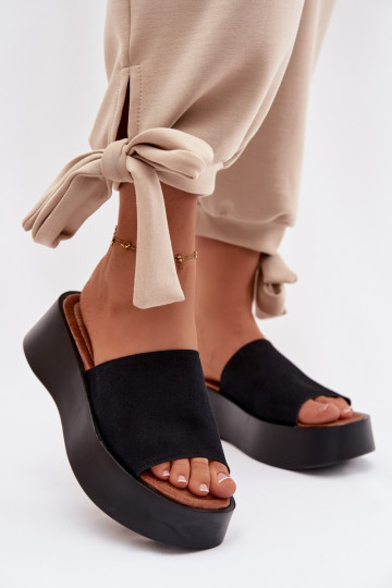 Damen Pantoletten mit Plateau in schwarzer Liorisse