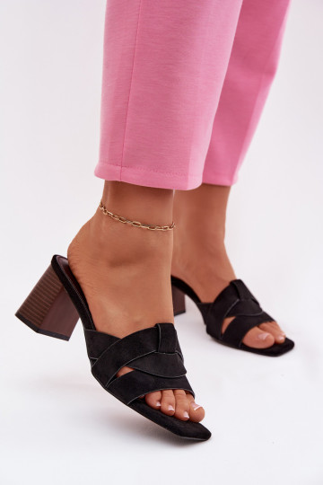 Damen Pantoletten mit Absatz und Riemchen aus Kunstvelours, schwarz, Corivelle