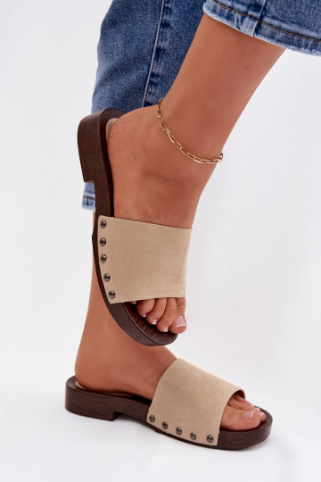 Damenhausschuhe mit Nieten mit breiten Absätzen Beige Amelvessa