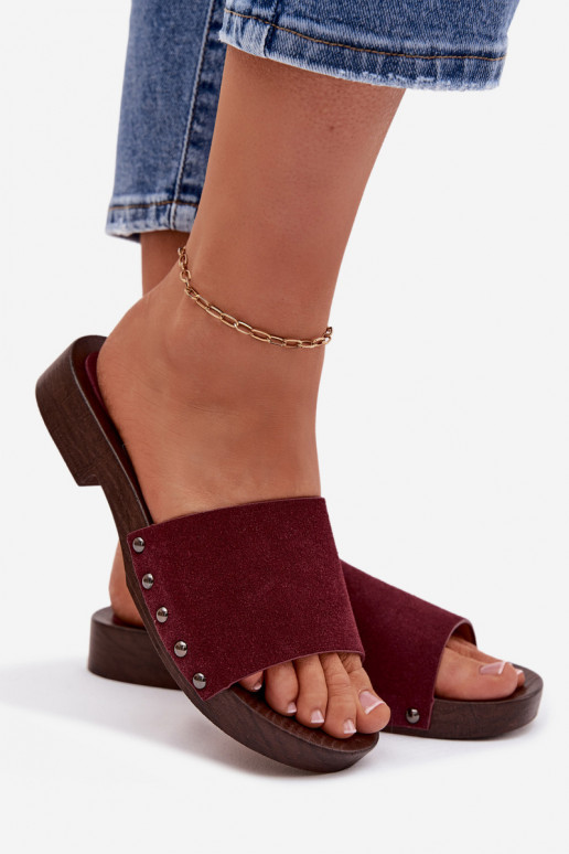 Damenhausschuhe mit Nieten mit breiten Absätzen Burgund Amelvessa