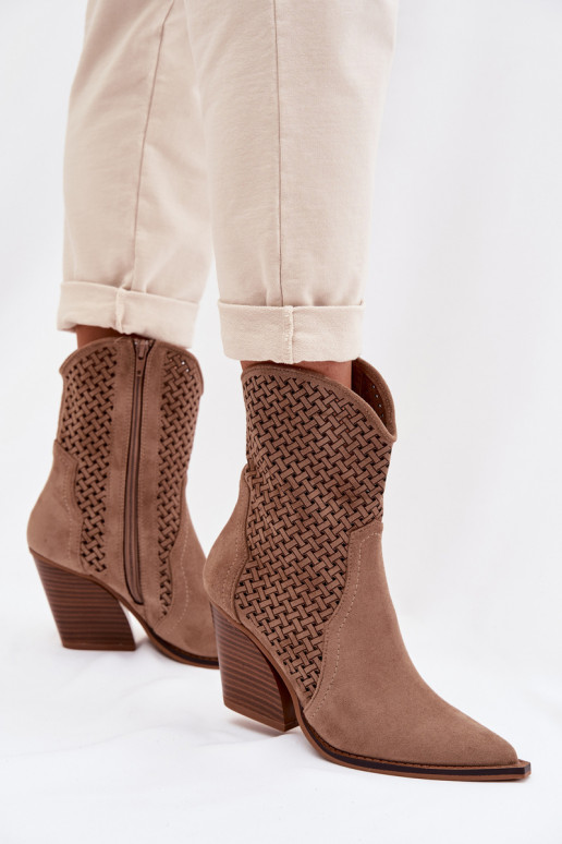 mit durchbrochenen Elementen Damenstiefel Beige Rivorina