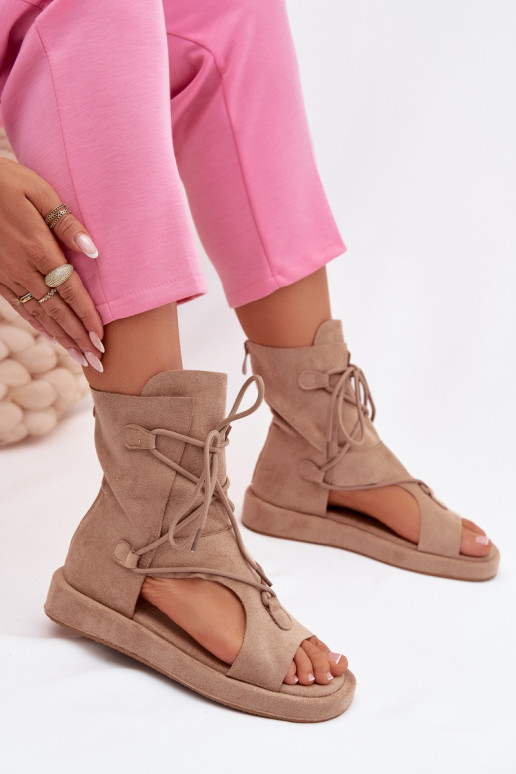 Damensandalen aus Öko-INildlederoZue mit einem Stiefel I INiązaniem Beige Ferlisse