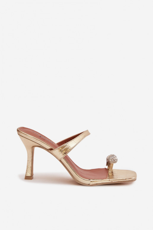 Damen goldene Pantoletten mit dünnen Absätzen und eleganten Details Lorissa