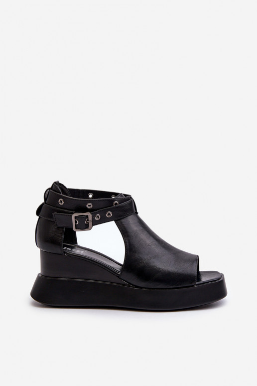 Damensandalen mit einer Plattform I Koturnie aus Öko-Leder schZuarze Farbe Hloeli