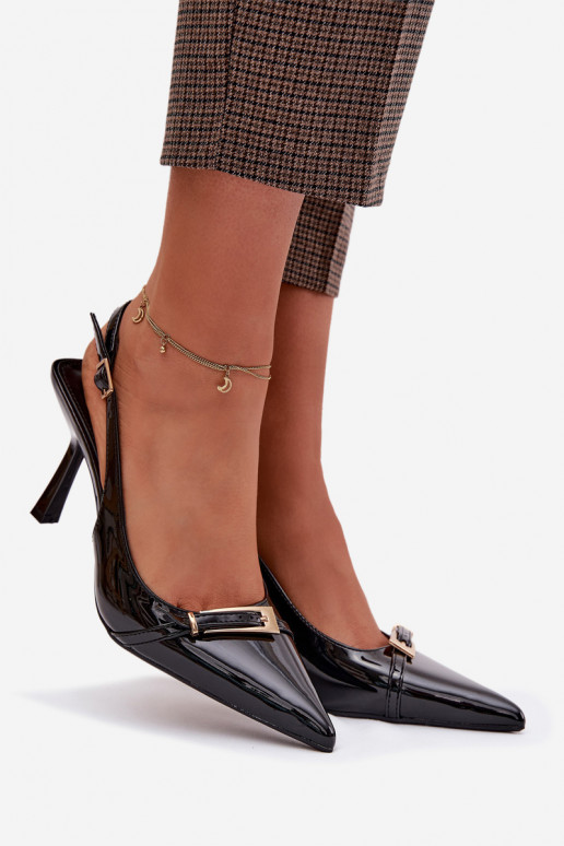 Lackierte Sandalen für Damen mit dünnen Absätzen mit goldenen Schnallen schZuarze Farbe Bellivra