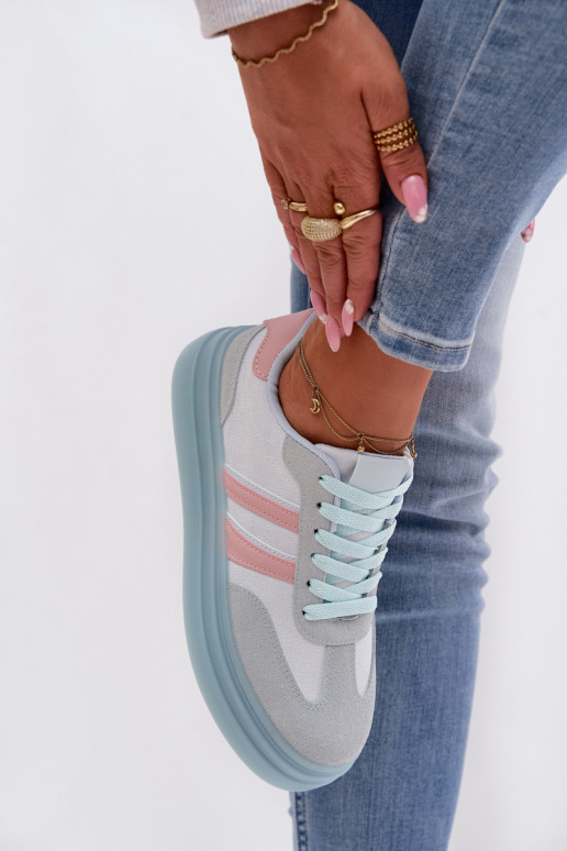Sneakers Stilvollllschuhe Feminin mit einer Plattform blaue Farbe Galleria