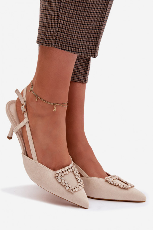 Damensandalen mit dünnen Absätzen mit Ornamenten elfenbeinfarbe Ismeria