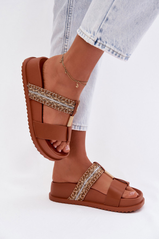 Damenhausschuhe mit einer Plattform mit Streifen I goldene Farbem Detalem braune Farbe Tahlia