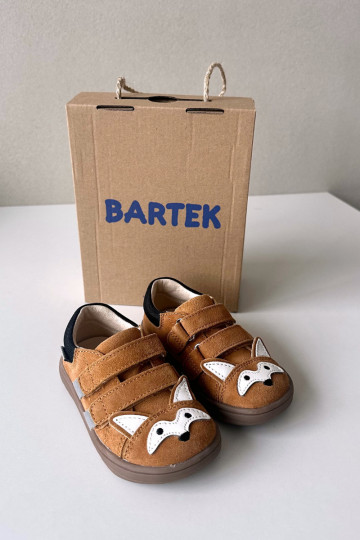 Lederne Barfuß-Kinderschuhe mit Lisa-Thema Bartek 8600563 in Braun 2