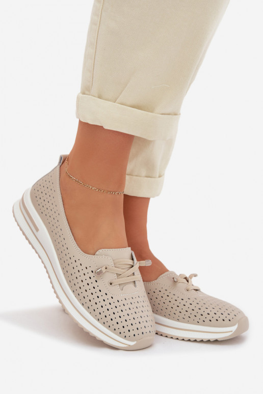 Haut mit durchbrochenen Elementen Schuhe Feminin S.Barski LR61-7044 Beige