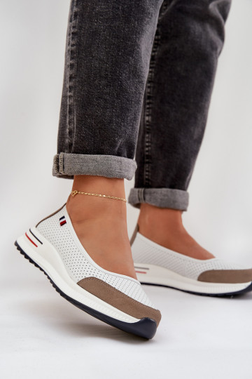 Ballerinas Auf einem Keil Zueiße Farbe Nelviera 2