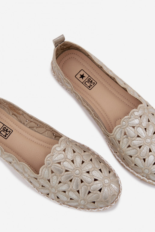 Feminin Ein überzeugendes Stilvollll Ballerinas mit Blumen goldene Farbe Vennice