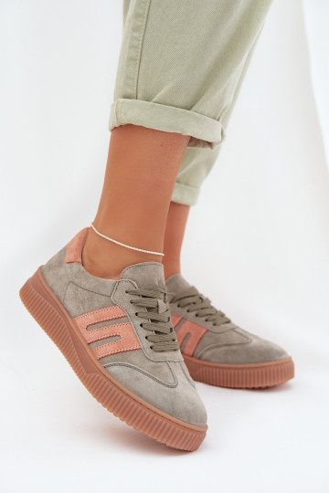 Damen Sneakers im sportlichen Stil aus natürlichem Wildleder in grün Delyssia