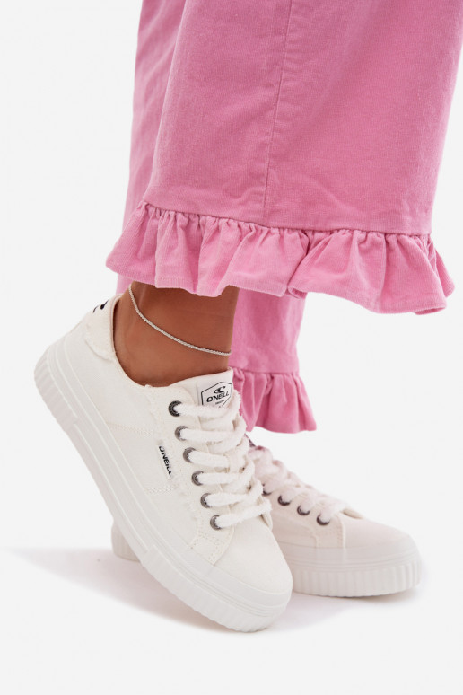 Freizeitschuhe mit einer Plattform O`NEILL SPINNA C INOMEN LOIN 90261009.02A Zueiße Farbe