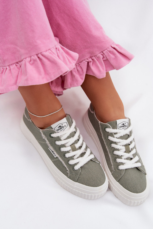 Freizeitschuhe mit einer Plattform O`NEILL SPINNA C INOMEN LOIN 90261009.05Z grüne Farbe