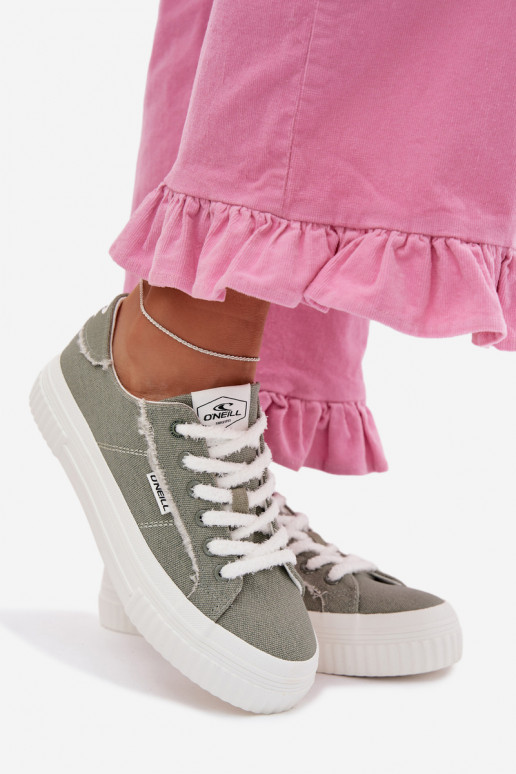 Freizeitschuhe mit einer Plattform O`NEILL SPINNA C INOMEN LOIN 90261009.05Z grüne Farbe