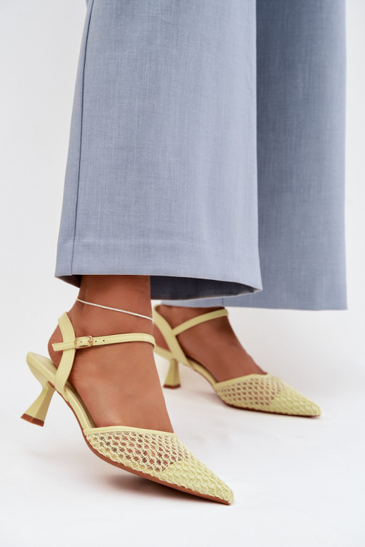 Damensandalen mit Absätzen mit Netz gelbe Farbe Brilora