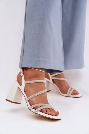 Damen-Sandalen mit hohen Absätzen mit Streifen Und Zirkone Zueiße Farbe Brelia