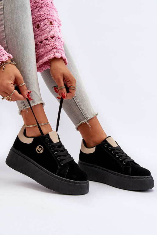 Sneakers Stilvollllschuhe Feminin mit einer Plattform schZuarze Farbe Eshen