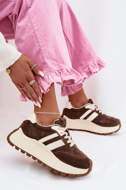 Sneakers Stilvollllschuhe aus INildleder mit einer Plattform D&A GR61-5986 CzekoladoZue