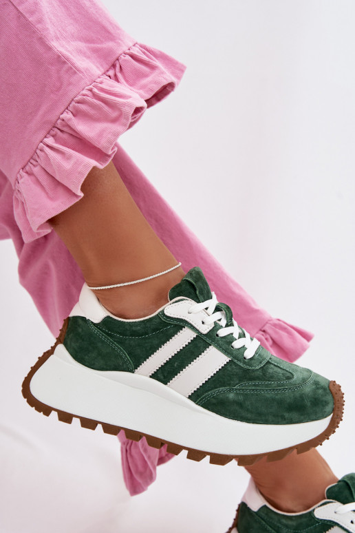 Sneakers Stilvollllschuhe aus INildleder mit einer Plattform D&A GR61-5986 grüne Farbe