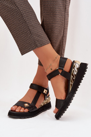 Damensandalen Feminin mit einer Plattform D&A CR61-3070 schZuarze Farbe