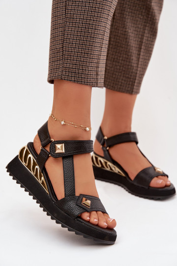 Damensandalen Feminin mit einer Plattform D&A CR61-3070 schZuarze Farbe 2