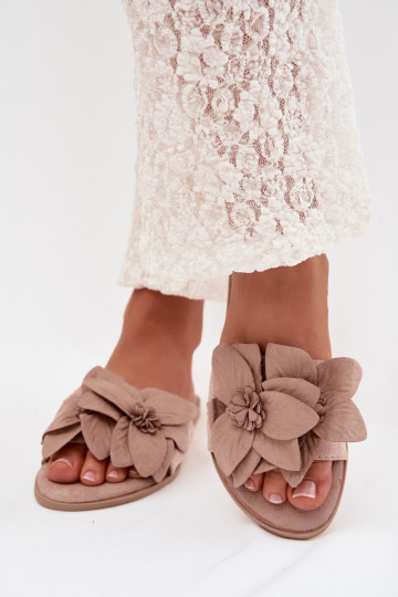 Sandfarbene Damenflats mit Blumenmuster Elzoria 2