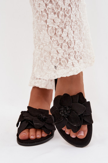 gleichschenklig Damenhausschuhe Mit Dekorationeni mit floralen Motivenami schZuarze Farbe Elzoria