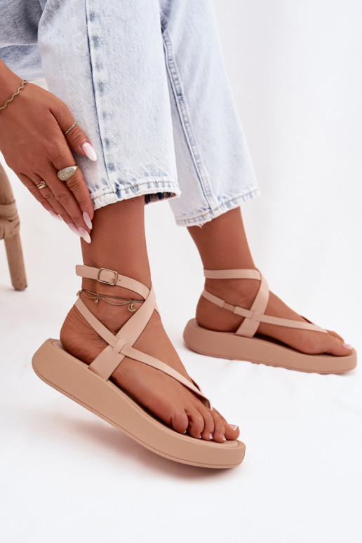 Flip-Flops Feminin mit einer Plattform Beige Gelira