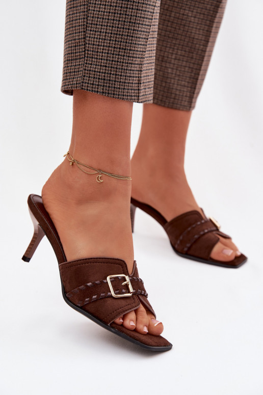 Damenhausschuhe mit dünnen Absätzen mit Riemen I Złotą mit Schnallen CzekoladoZue Jelira