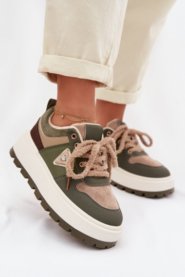 Sneakers Stilvollllschuhe Feminin mit einer Plattform grüne Farbe Florinda 2