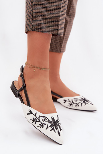 Damen Sandalen mit Riemchen flach in Schwarz Grelia 2