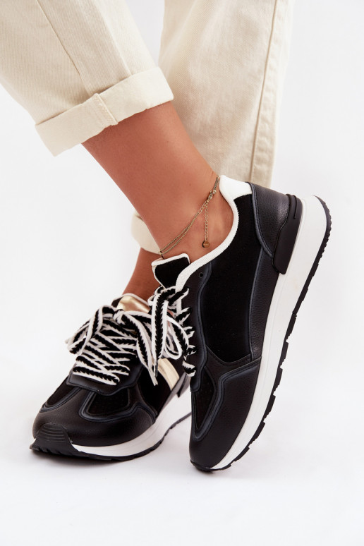 Sneakers Stilvollllschuhe Feminin aus Öko-Leder schZuarze Farbe Kelira