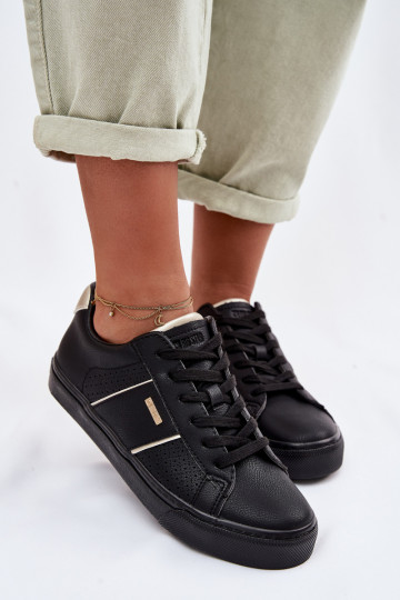 Sneakers Stilvollllschuhe Feminin mit durchbrochenen Elementen Big Star TT274290 schZuarze Farbe