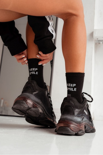 Damen Socken mit Aufschrift Keep Smile in Schwarz