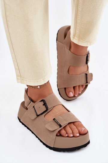 Wildleder Sandalen mit Plateausohle Big Star TT274235 sandfarbene Farbe