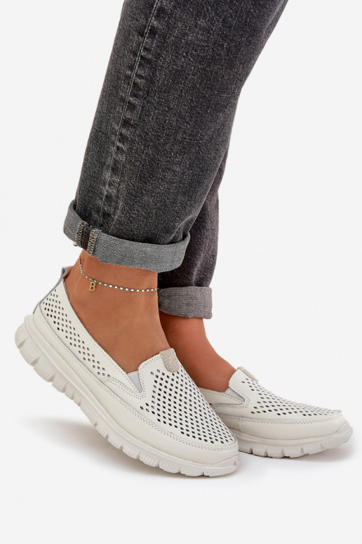  Haut mit durchbrochenen Elementen Plateau-Mokassins für Damen Zueiße Farbe Tanelora